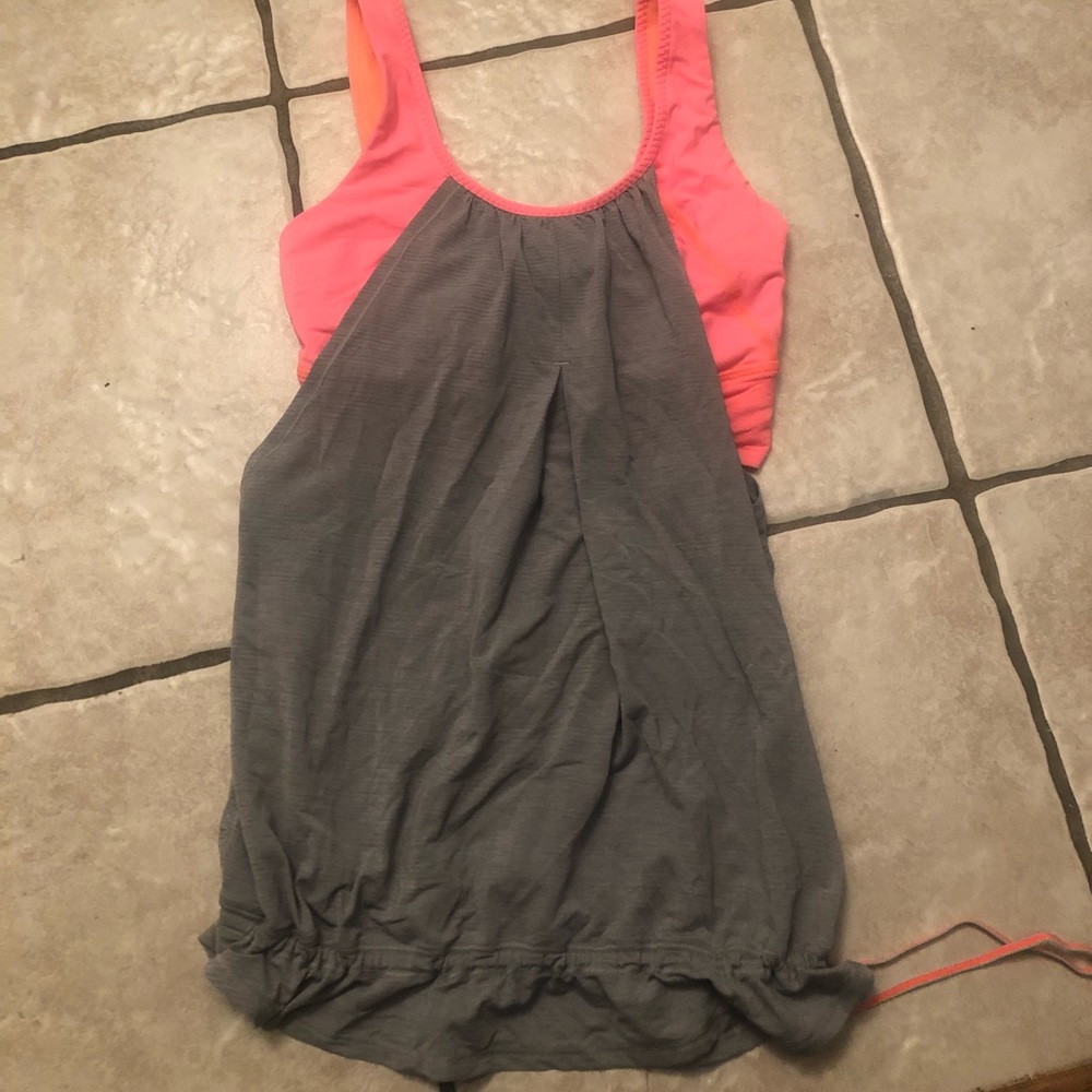 Lululemon tank